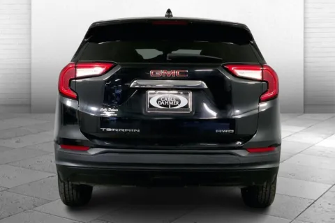 Another view of 2024 GMC Terrain SLE for sale in Independence, MO at Cable Dahmer Chevrolet of Independence