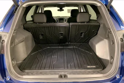 More photos of 2022 Chevrolet Equinox LT at Cable Dahmer Chevrolet of Independence, MO