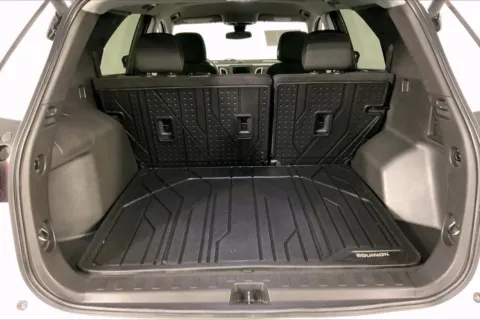 More photos of 2022 Chevrolet Equinox LT at Cable Dahmer Chevrolet of Independence, MO