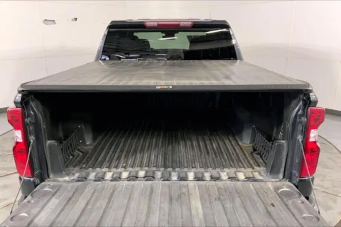 More photos of 2023 Chevrolet Silverado 1500 LT (2FL) at Cable Dahmer Chevrolet of Independence, MO