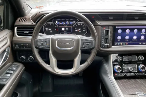 More photos of 2021 GMC Yukon XL Denali at Cable Dahmer Chevrolet of Independence, MO