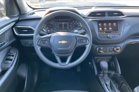 More photos of 2023 Chevrolet Trailblazer LT at Cable Dahmer Chevrolet of Independence, MO