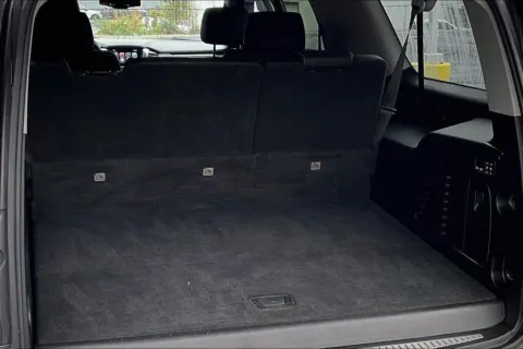 More photos of 2018 Chevrolet Suburban Premier at Cable Dahmer Chevrolet of Independence, MO