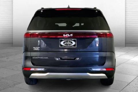 Another view of 2022 Kia Carnival SX for sale in Independence, MO at Cable Dahmer Chevrolet of Independence