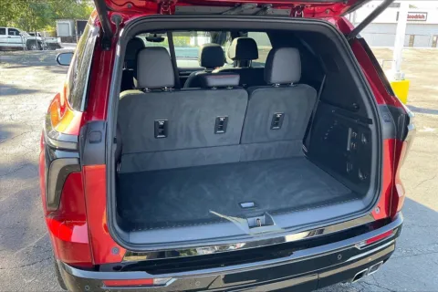 More photos of 2024 Chevrolet Traverse RS at Cable Dahmer Chevrolet of Independence, MO