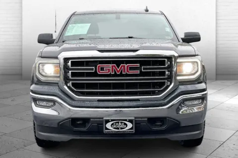 Photos of 2017 GMC Sierra 1500 SLE for sale in Independence, MO at Cable Dahmer Chevrolet of Independence