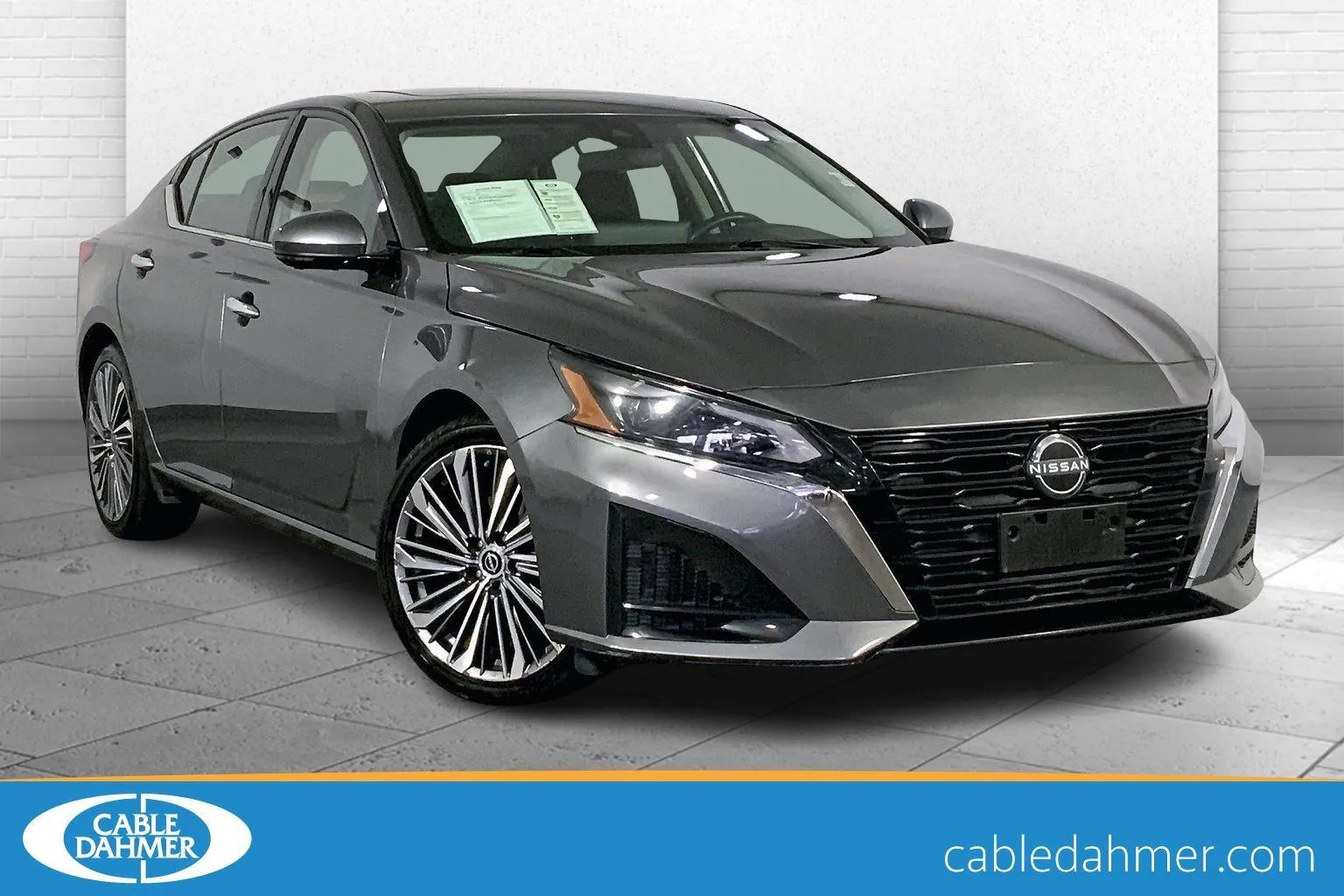 Gray 2023 Nissan Altima 2.5 SL for sale in Independence, MO