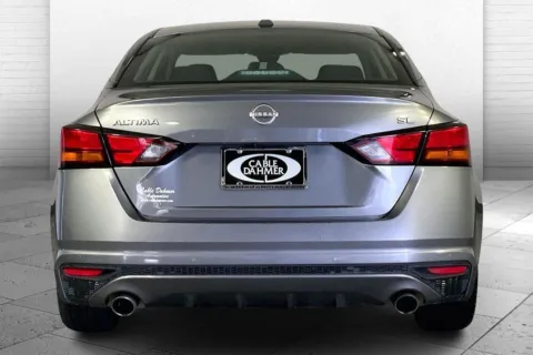 Another view of 2023 Nissan Altima 2.5 SL for sale in Independence, MO at Cable Dahmer Chevrolet of Independence