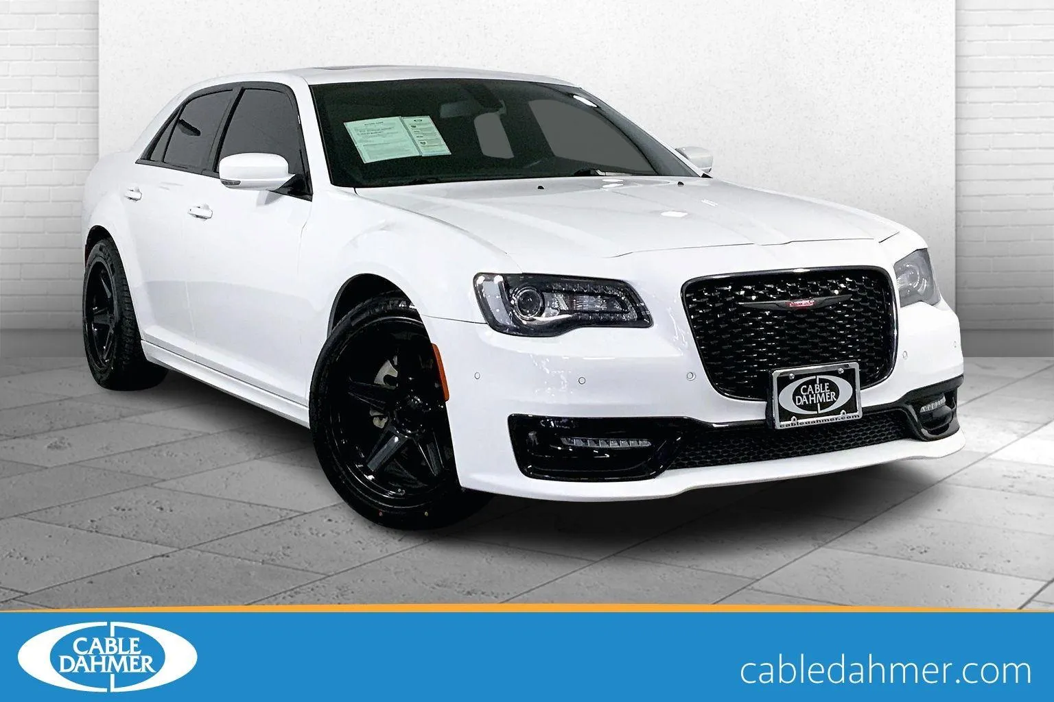White 2022 Chrysler 300 S for sale in Independence, MO