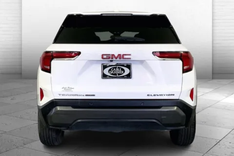 Another view of 2025 GMC Terrain Elevation for sale in Independence, MO at Cable Dahmer Chevrolet of Independence