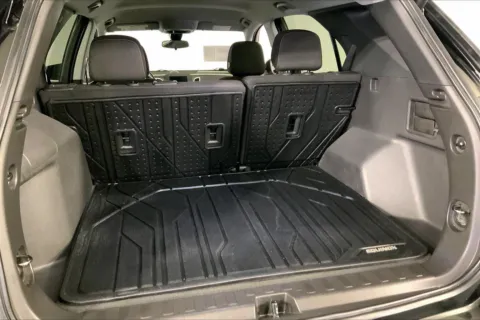 More photos of 2023 Chevrolet Equinox LT at Cable Dahmer Chevrolet of Independence, MO