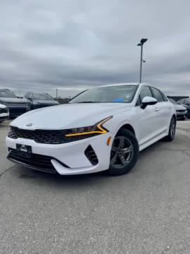 White 2021 Kia K5 LXS for sale in Lee's Summit, MO