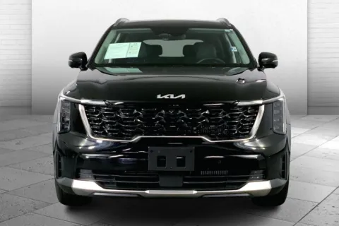 Photos of 2025 Kia Sorento SX for sale in Lee's Summit, MO at Cable Dahmer Kia of Lee's Summit