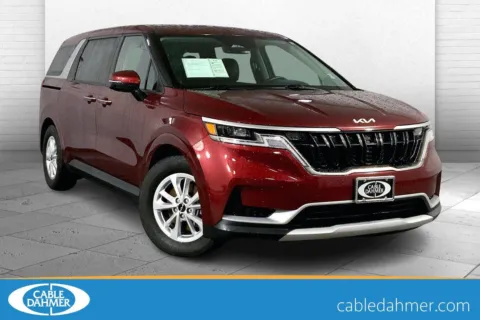 Red 2023 Kia Carnival LX for sale in Lee's Summit, MO