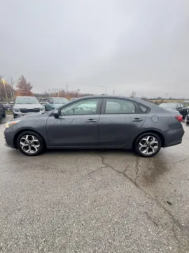 Photos of 2019 Kia Forte LXS for sale in Lee's Summit, MO at Cable Dahmer Kia of Lee's Summit