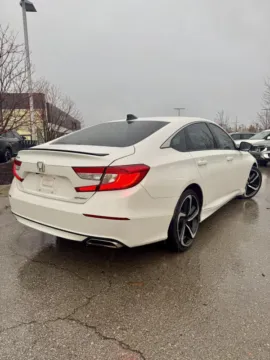 More photos of 2022 Honda Accord Sedan Sport at Cable Dahmer Kia of Lee's Summit, MO