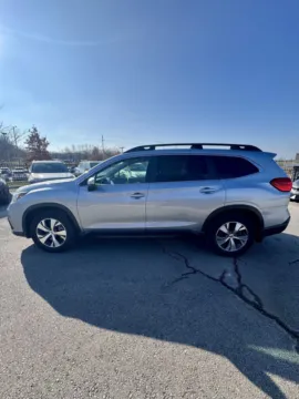 Photos of 2021 Subaru Ascent Premium for sale in Lee's Summit, MO at Cable Dahmer Kia of Lee's Summit