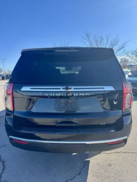 More photos of 2023 Chevrolet Suburban LT at Cable Dahmer Kia of Lee's Summit, MO