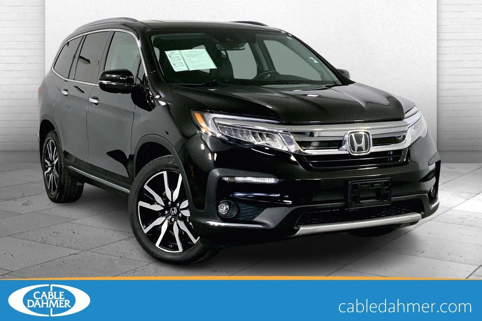 2020 Honda Pilot Touring w/Rear Captain's Chairs for sale in Lee's Summit, MO