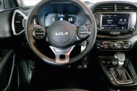 More photos of 2024 Kia Soul LX at Cable Dahmer Kia of Lee's Summit, MO