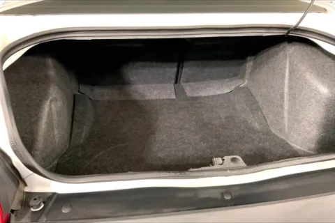 More photos of 2013 Dodge Challenger R/T at Cable Dahmer Kia of Lee's Summit, MO