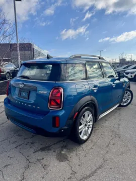 More photos of 2022 MINI Countryman All4 Cooper at Cable Dahmer Kia of Lee's Summit, MO