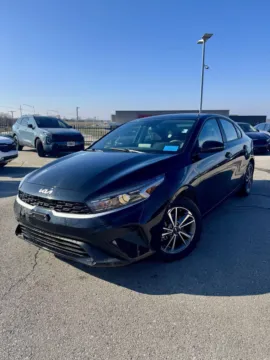 Black 2024 Kia Forte LXS for sale in Lee's Summit, MO