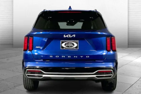 Another view of 2022 Kia Sorento SX for sale in Lee's Summit, MO at Cable Dahmer Kia of Lee's Summit