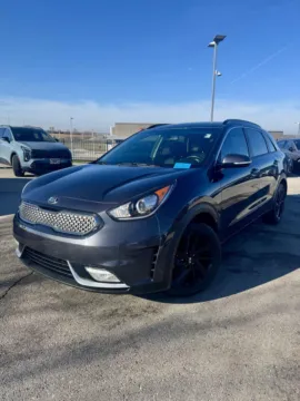 Gray 2018 Kia Niro EX for sale in Lee's Summit, MO