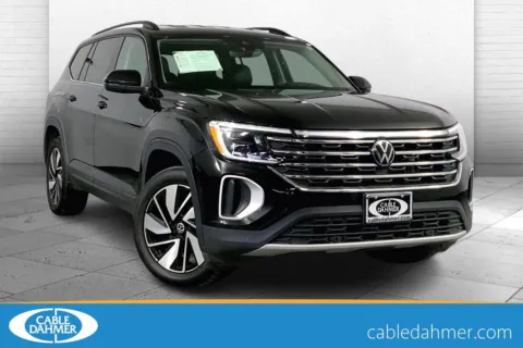 Black 2024 Volkswagen Atlas 2.0T SE w/Technology for sale in Lee's Summit, MO