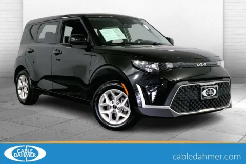 Black 2024 Kia Soul LX for sale in Lee's Summit, MO