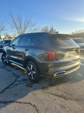 Another view of 2023 Kia Sorento S for sale in Lee's Summit, MO at Cable Dahmer Kia of Lee's Summit