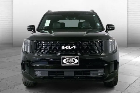 Photos of 2024 Kia Telluride SX-Prestige X-Line for sale in Lee's Summit, MO at Cable Dahmer Kia of Lee's Summit