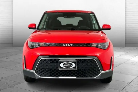 Photos of 2024 Kia Soul LX for sale in Lee's Summit, MO at Cable Dahmer Kia of Lee's Summit
