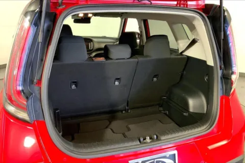 More photos of 2024 Kia Soul LX at Cable Dahmer Kia of Lee's Summit, MO