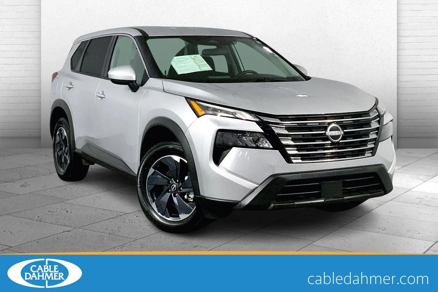 Silver 2025 Nissan Rogue SV for sale in Lee's Summit, MO