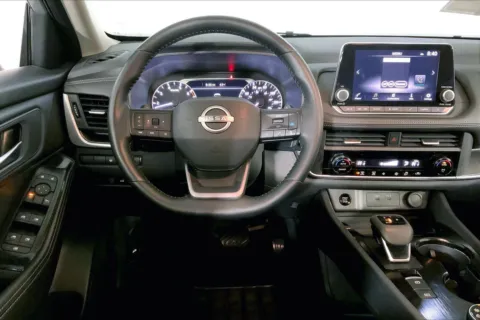 More photos of 2025 Nissan Rogue SV at Cable Dahmer Kia of Lee's Summit, MO