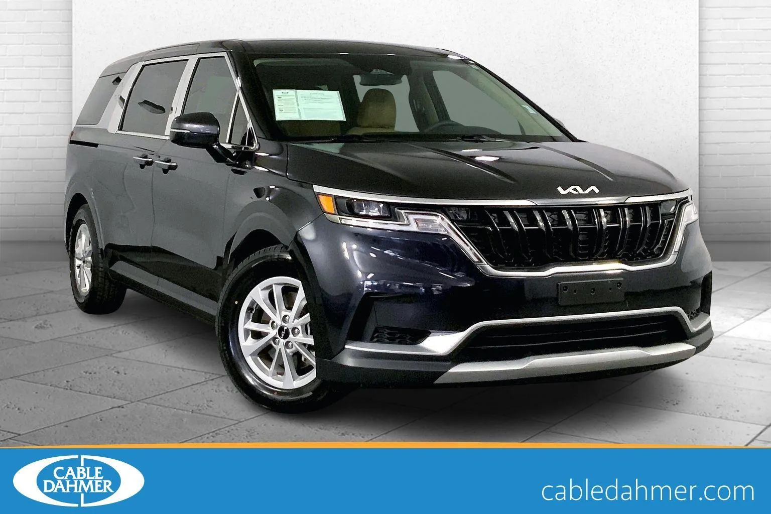 Gray 2023 Kia Carnival LX for sale in Lee's Summit, MO