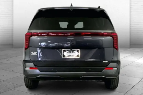 Another view of 2025 Kia Carnival Hybrid SX Prestige for sale in Lee's Summit, MO at Cable Dahmer Kia of Lee's Summit