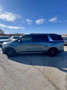 Photos of 2024 Kia Carnival SX Prestige for sale in Lee's Summit, MO at Cable Dahmer Kia of Lee's Summit