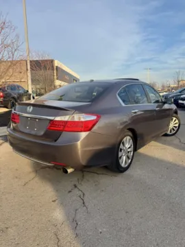 More photos of 2013 Honda Accord Sdn EX-L at Cable Dahmer Kia of Lee's Summit, MO