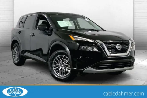 Black 2023 Nissan Rogue S for sale in Lee's Summit, MO