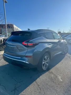 More photos of 2021 Nissan Murano SV at Cable Dahmer Kia of Lee's Summit, MO
