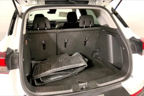 More photos of 2023 Chevrolet Trailblazer LS at Cable Dahmer Kia of Lee's Summit, MO