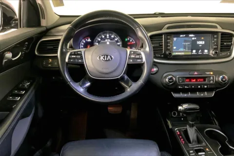 More photos of 2019 Kia Sorento SX V6 at Cable Dahmer Kia of Lee's Summit, MO