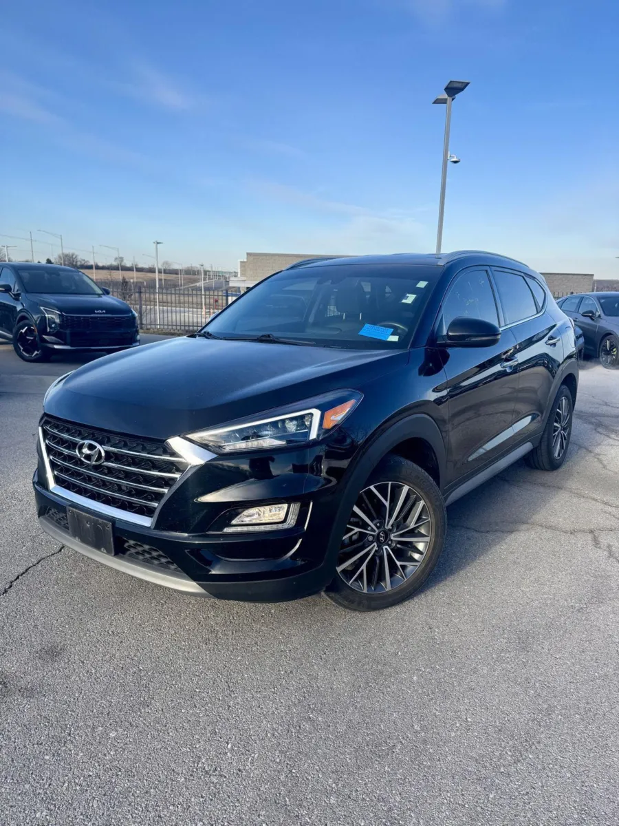 Black 2021 Hyundai Tucson Limited for sale in Lee's Summit, MO