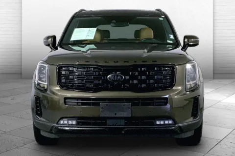 Photos of 2021 Kia Telluride SX for sale in Lee's Summit, MO at Cable Dahmer Kia of Lee's Summit