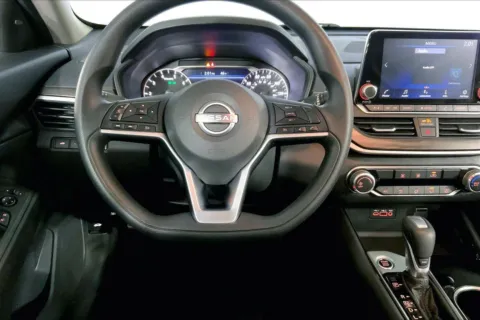 More photos of 2024 Nissan Altima 2.5 SV at Cable Dahmer Kia of Lee's Summit, MO