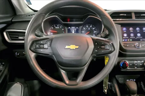 More photos of 2023 Chevrolet Trailblazer LS at Cable Dahmer Kia of Lee's Summit, MO