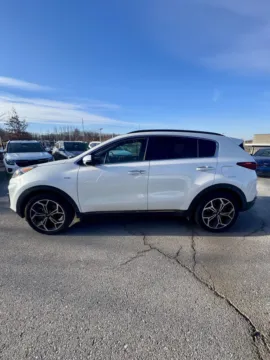 Photos of 2021 Kia Sportage SX Turbo for sale in Lee's Summit, MO at Cable Dahmer Kia of Lee's Summit